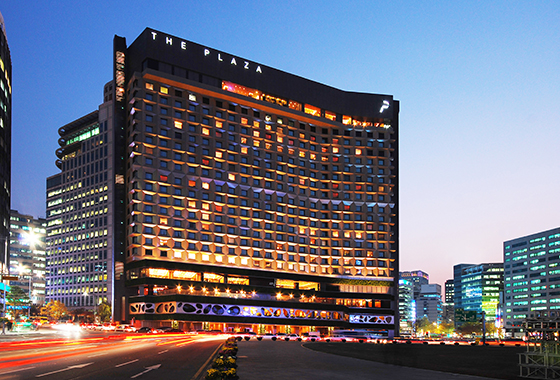 THE PLAZA Seoul, operated by Hanwha Hotels & Resorts, is one of Korea's top-rated hotels and provides top-class accommodations.