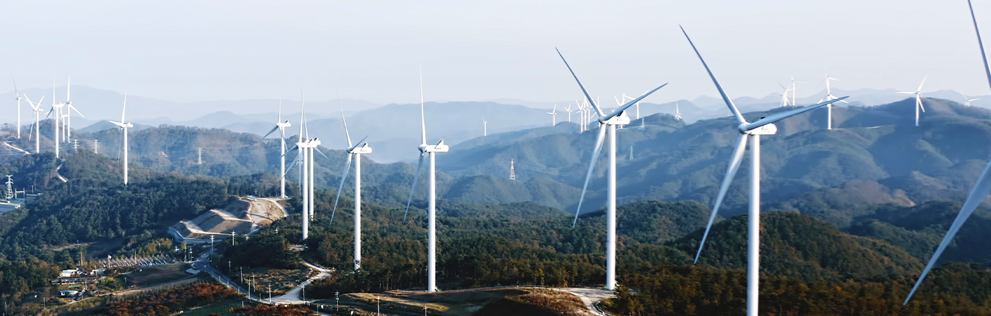 Hanwha Corporation E&C Division's wind turbine complex paves the way for a sustainable, carbon-free future.